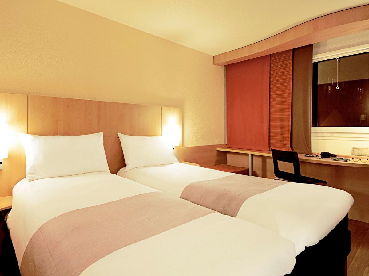 Ibis Rotterdam Vlaardingen Hotel Ngoại thất bức ảnh